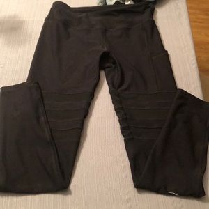 Meshed black sport leggings